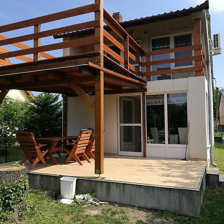 Judit Apartman Vonyarcvashegy Exterior photo