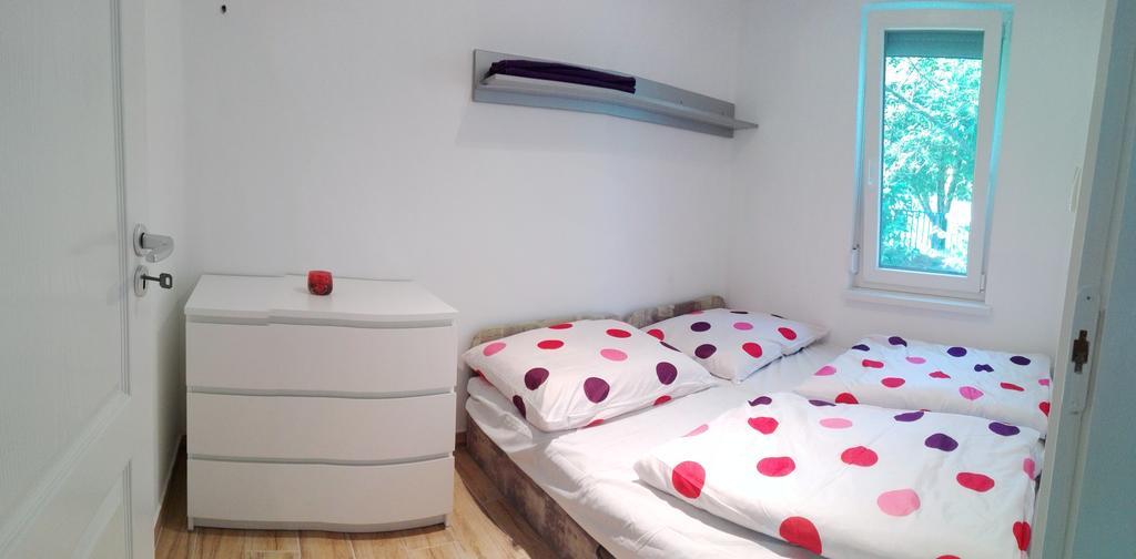 Judit Apartman Vonyarcvashegy Exterior photo